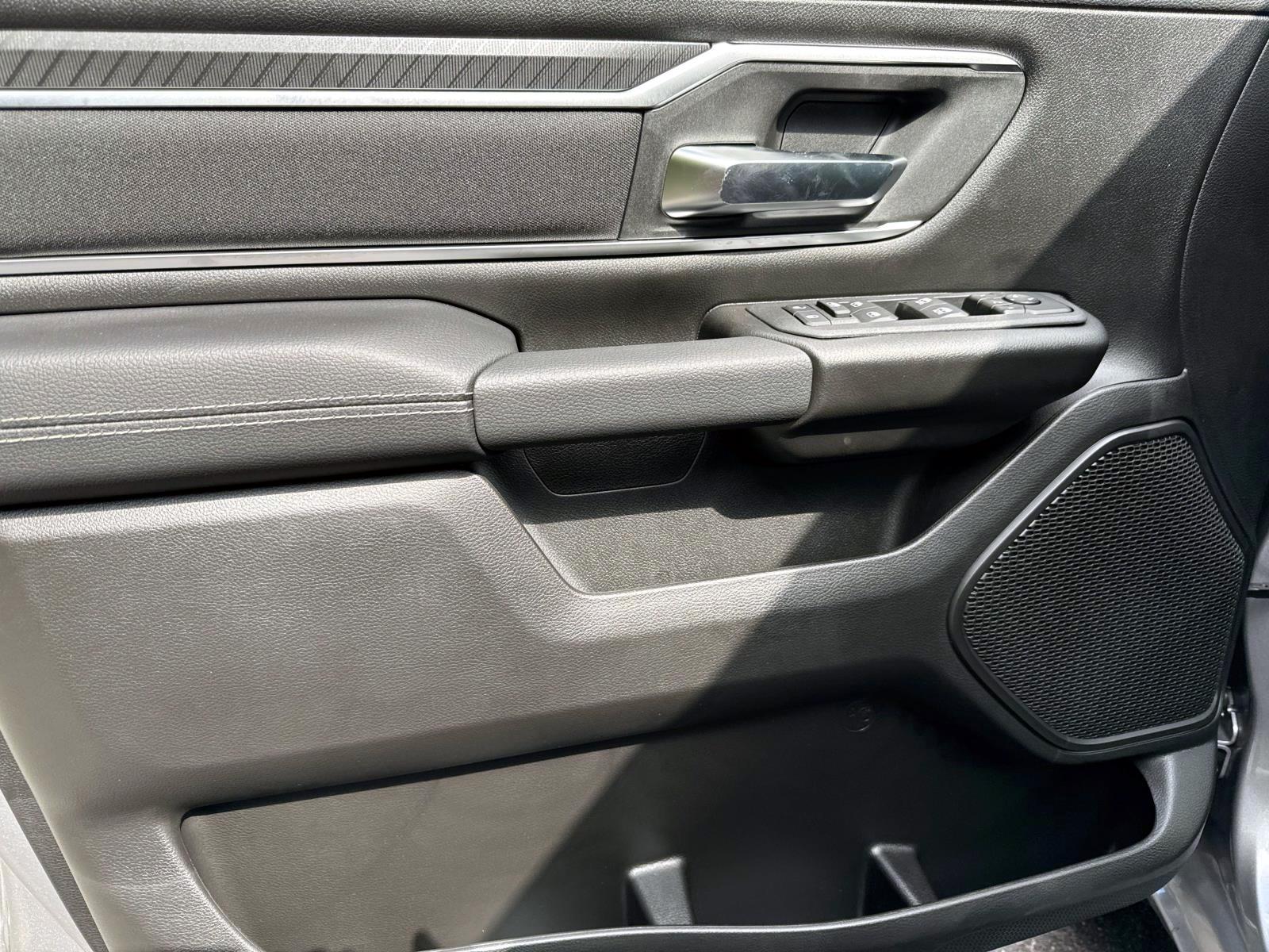 2025 Ram 1500 Big Horn photo 7