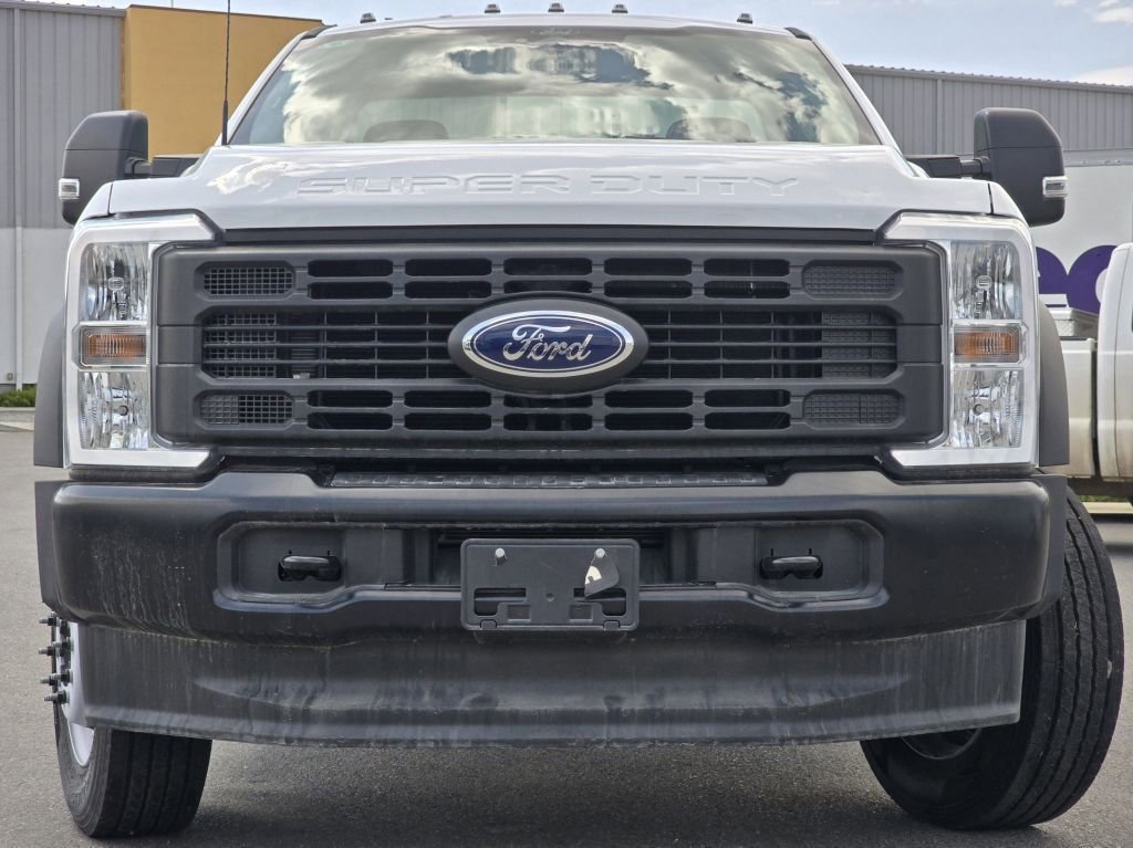 2024 Ford F-600 photo 14