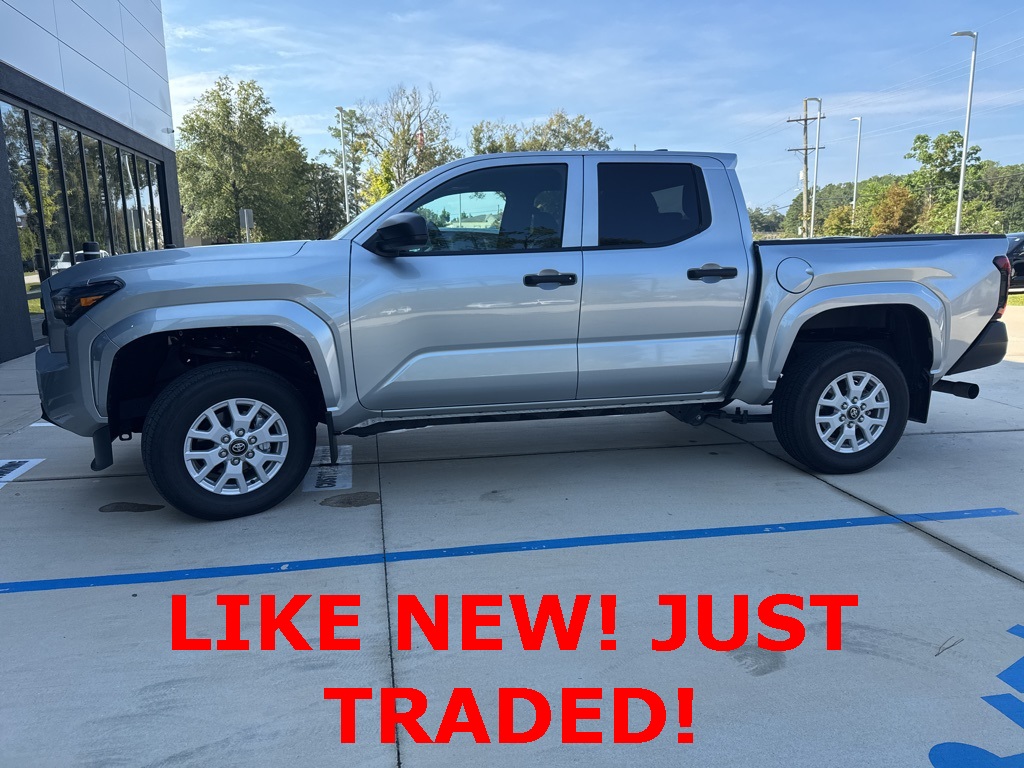 2024 Toyota Tacoma SR photo 2