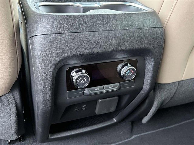 2026 Buick Enclave Preferred photo 12