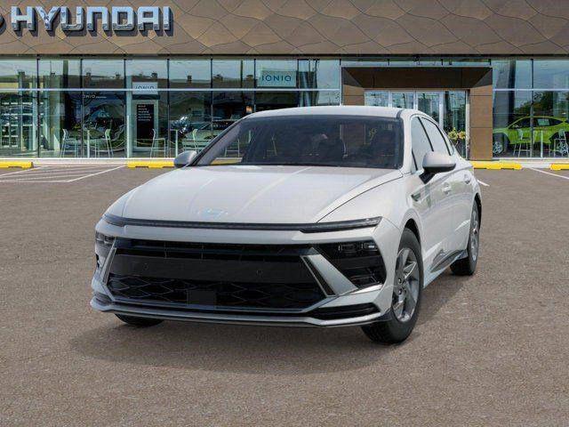 2025 Hyundai Sonata SE photo 4