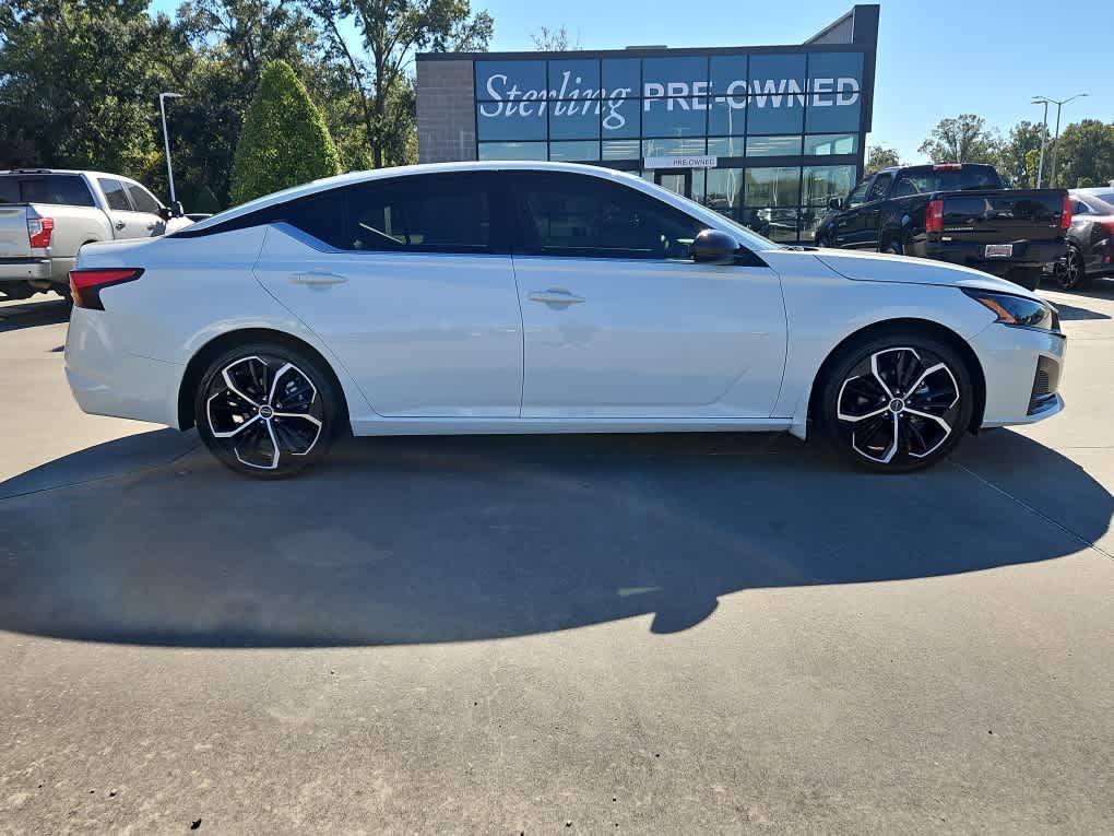 2024 Nissan Altima SR