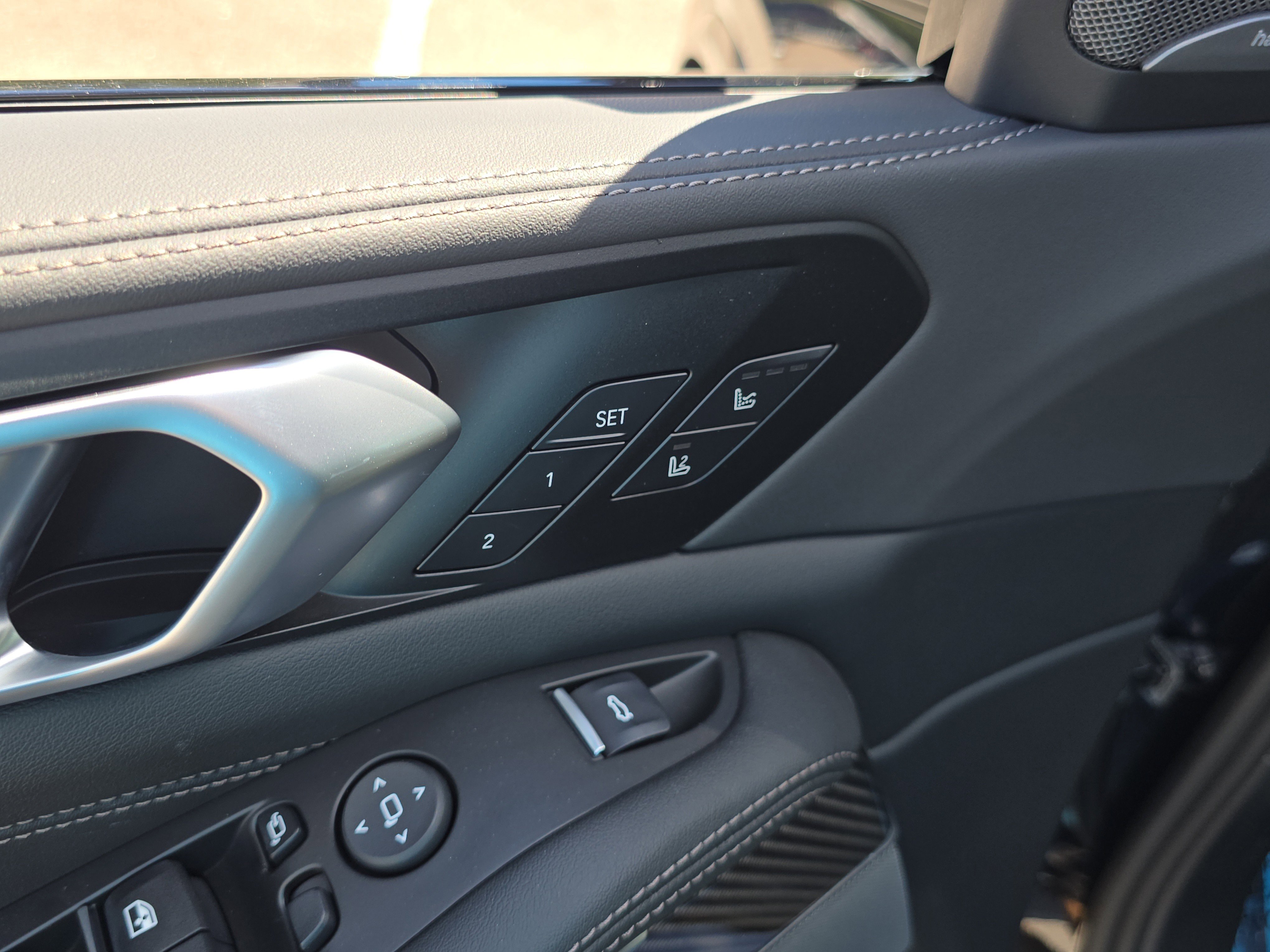 2026 Bmw X5 M60i photo 3