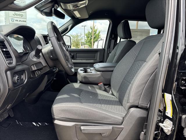 2025 Ram 2500 Tradesman photo 6