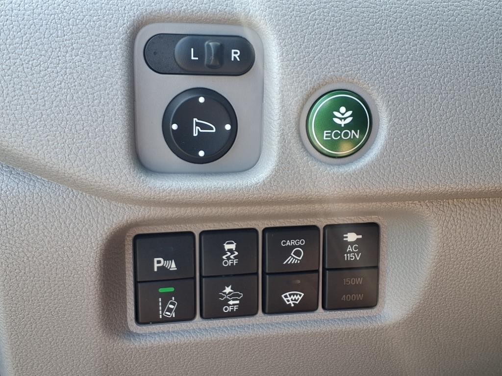 2022 Honda Ridgeline RTL-E photo 18