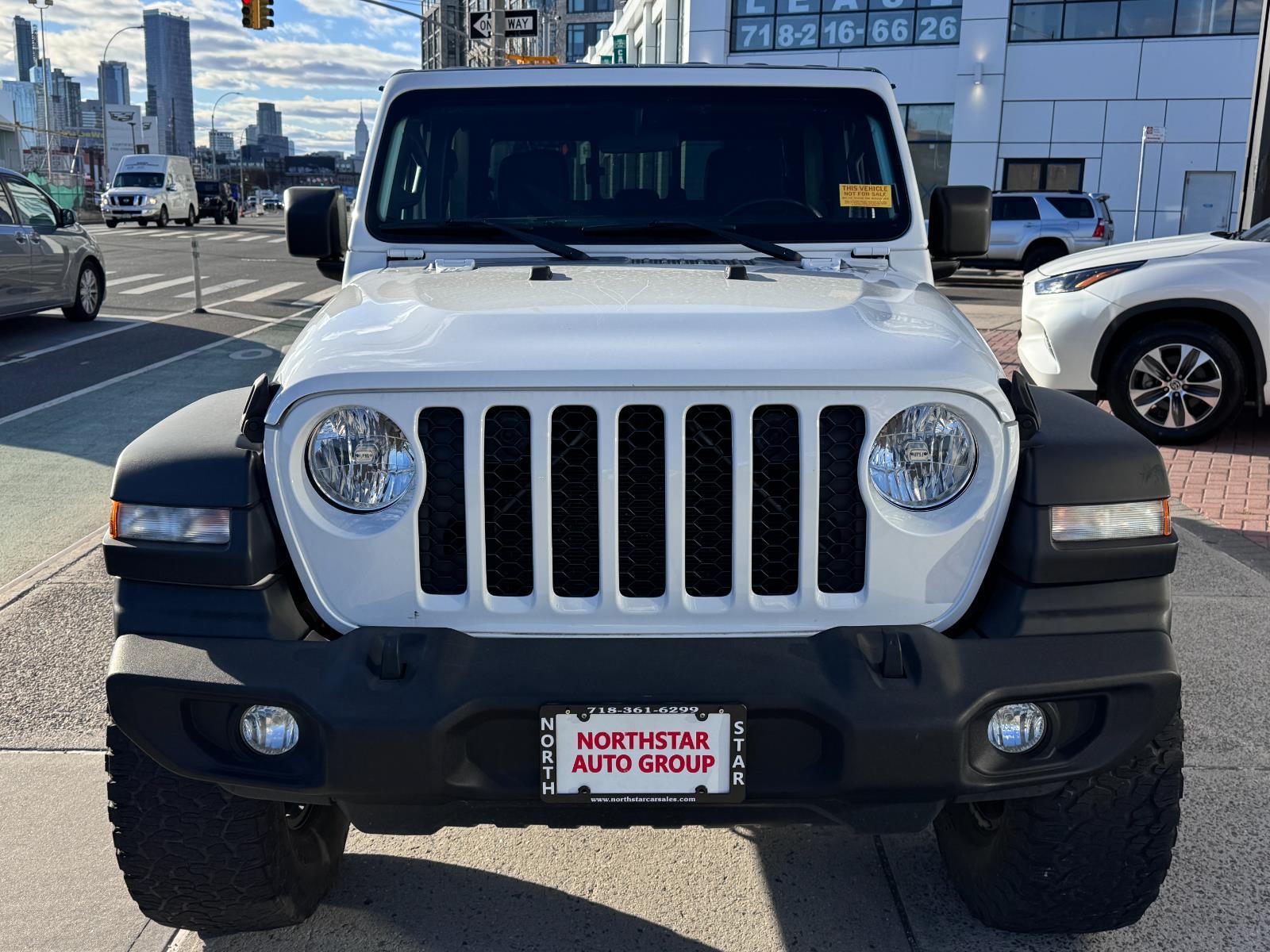 2020 Jeep Gladiator Sport S photo 2