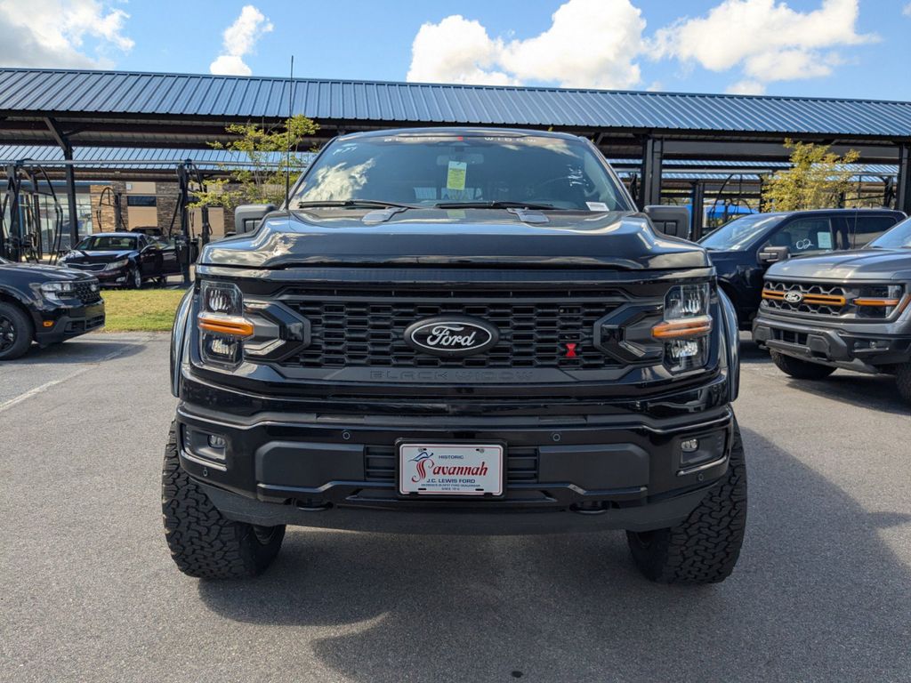2025 Ford F-150 XLT photo 8