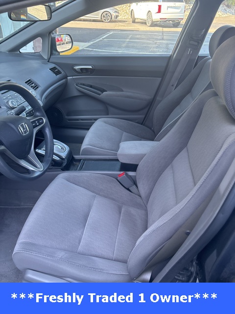 2010 Honda Civic LX photo 2