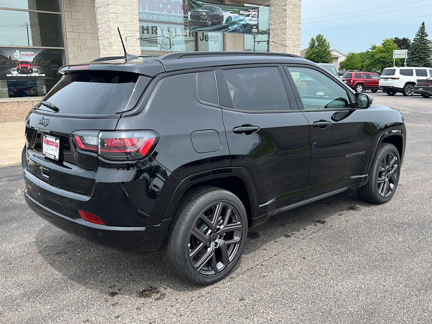 2025 Jeep Compass Limited photo 6