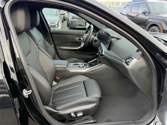 2023 Bmw 330e photo 16