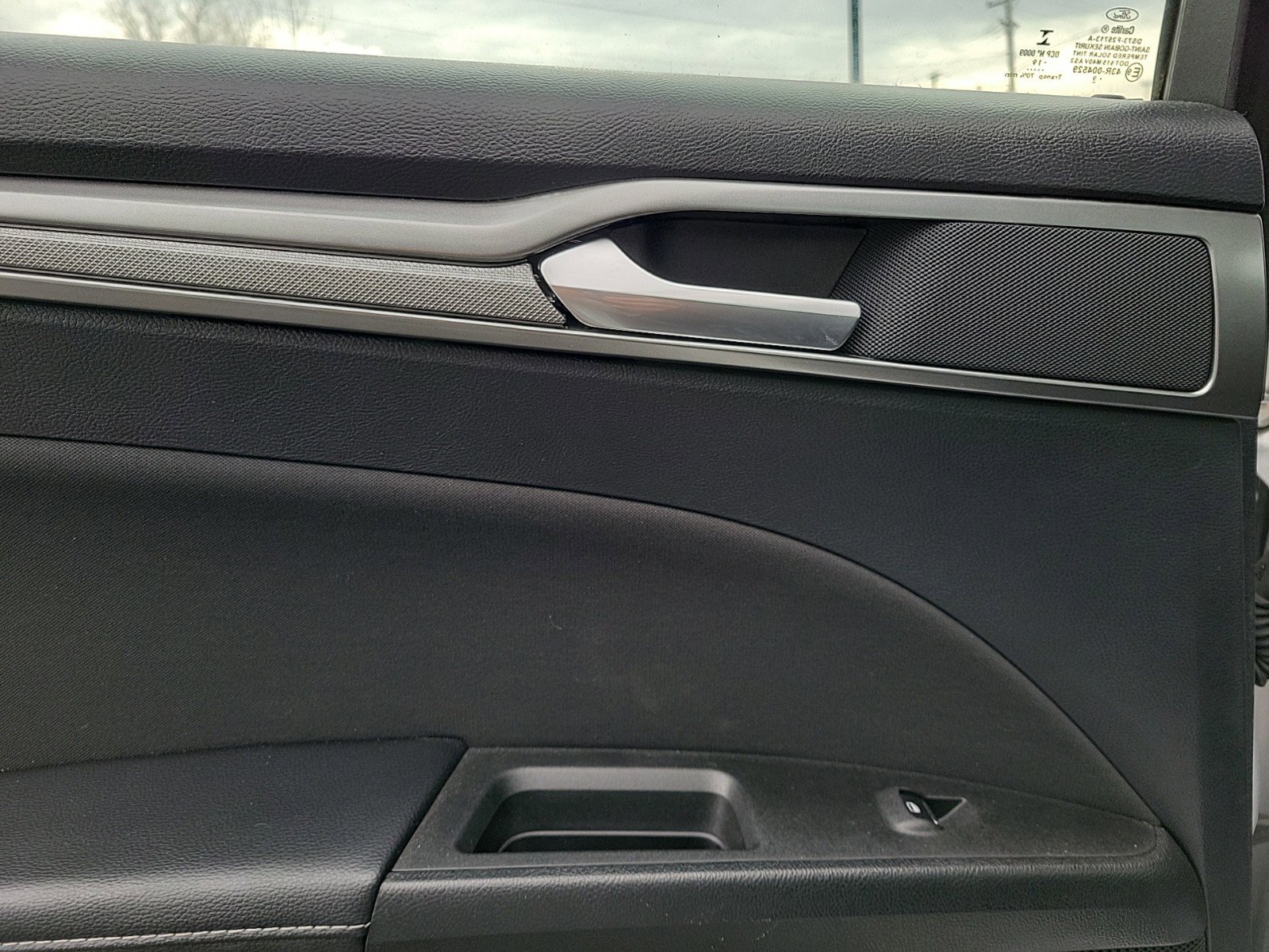 2019 Ford Fusion SE photo 8