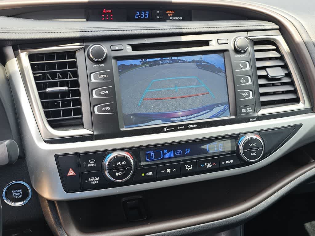 2019 Toyota Highlander XLE photo 10