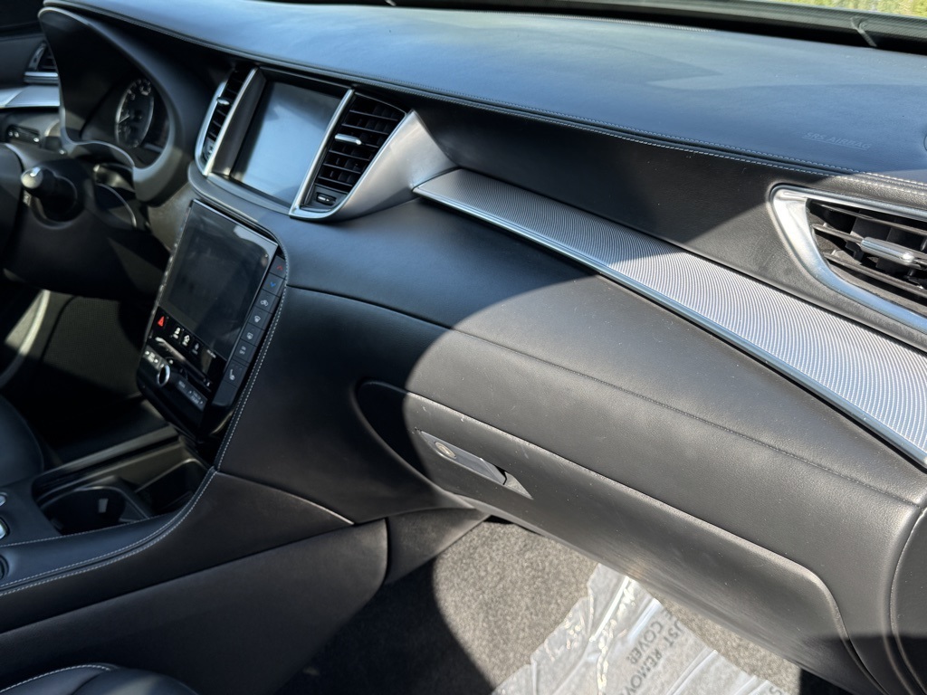 2021 Infiniti QX50 Luxe photo 27
