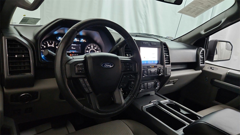 2020 Ford F-150 XLT photo 13