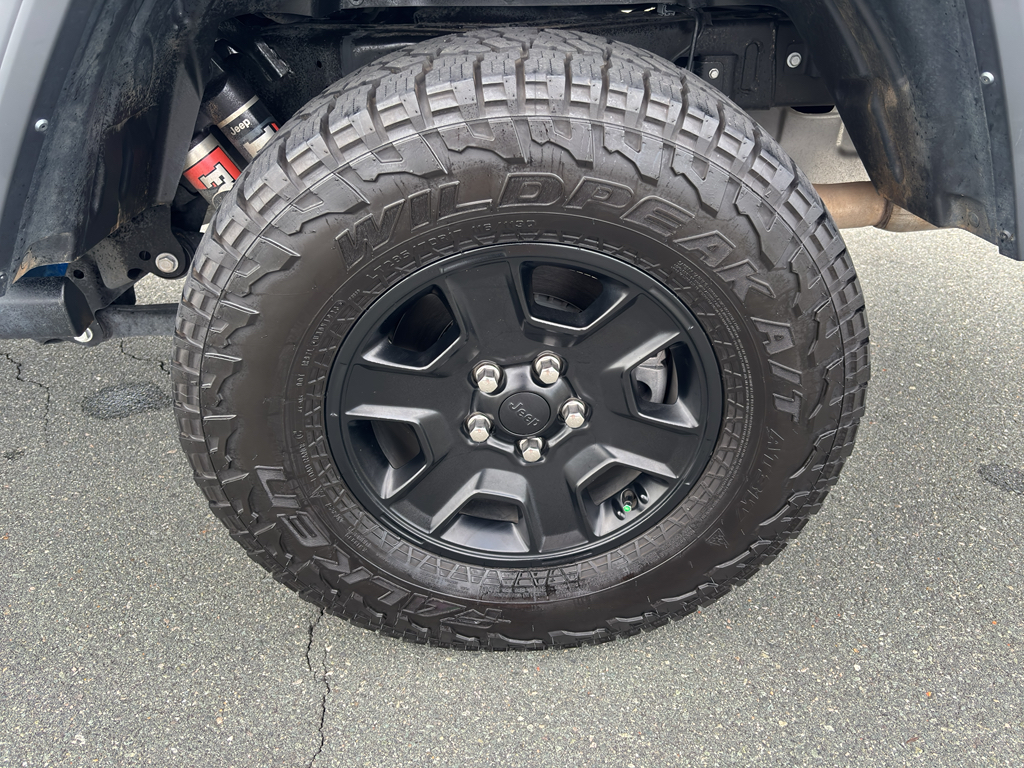 2023 Jeep Gladiator Mojave photo 16