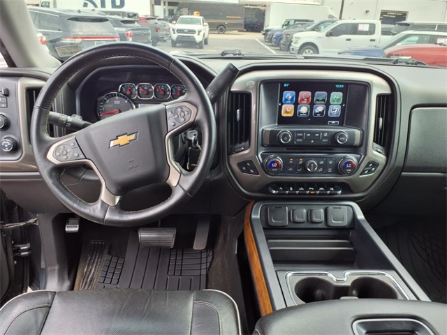 2018 Chevrolet Silverado 1500 High Country photo 12