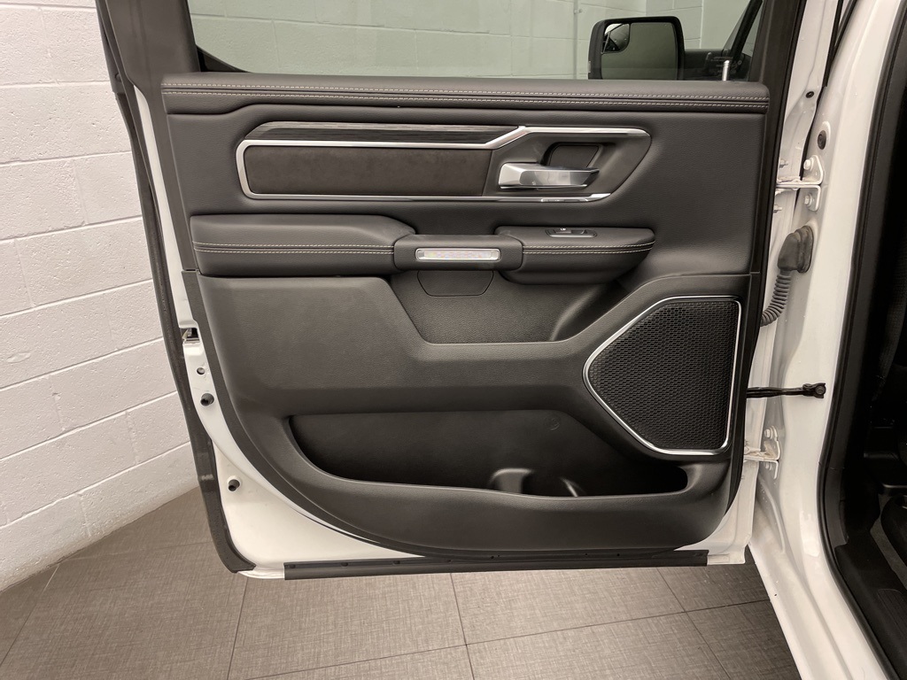 2024 Ram 1500 Laramie photo 20