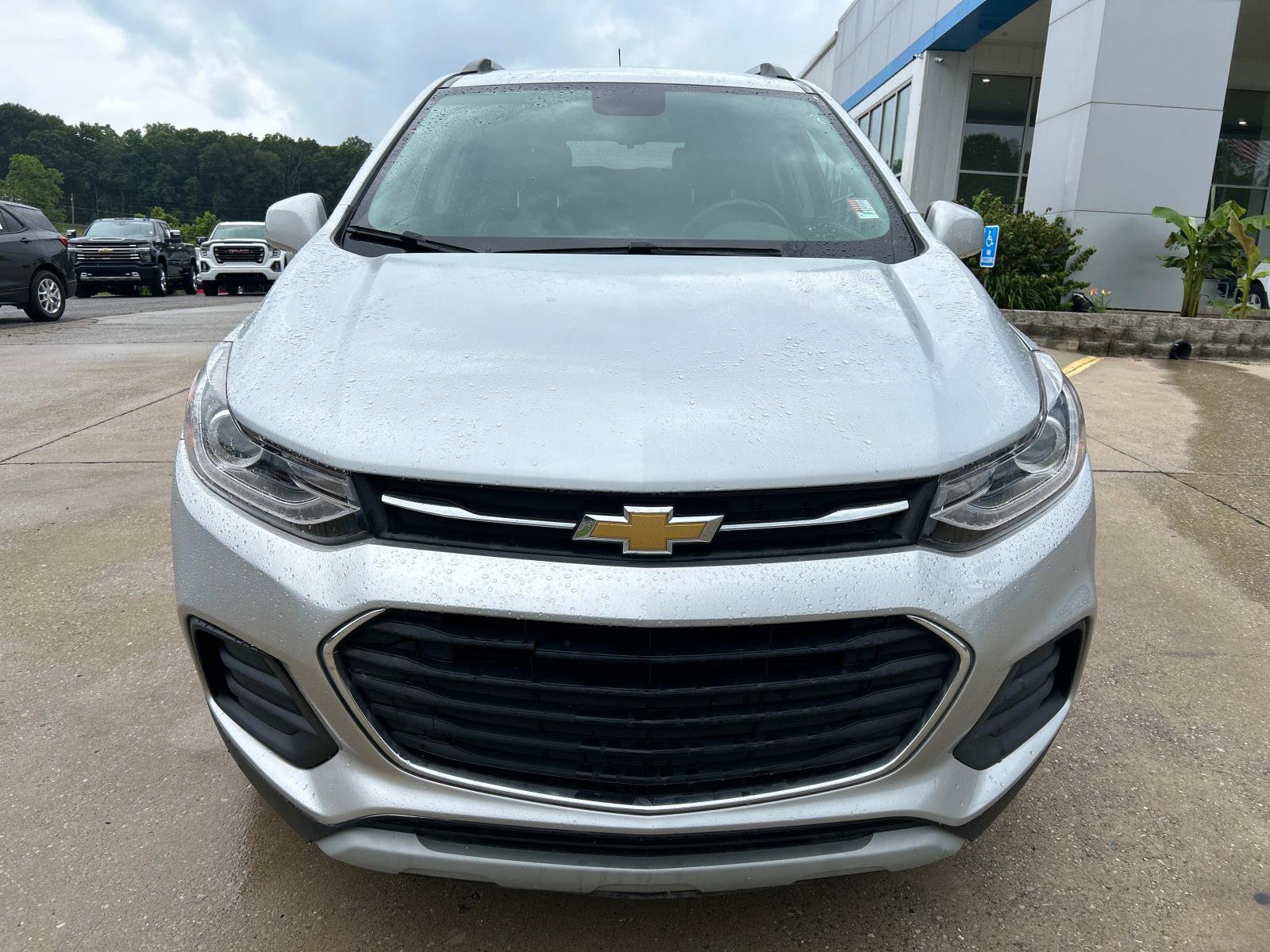 2022 Chevrolet Trax LT photo 9