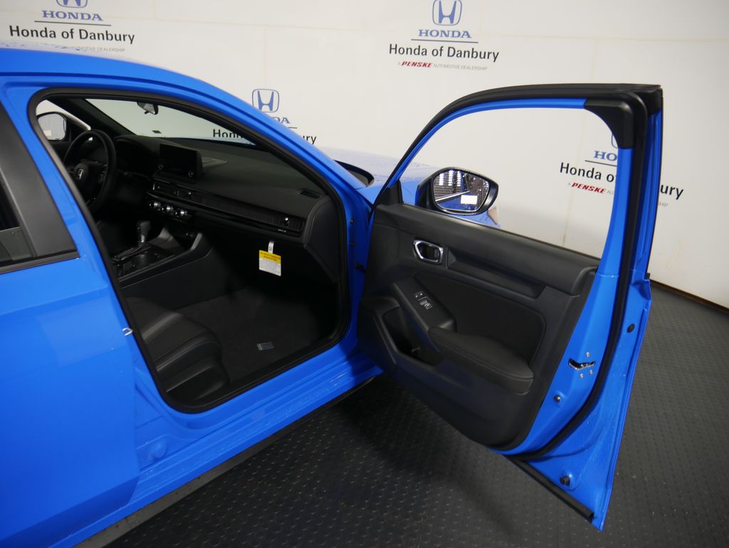 2026 Honda Civic Hatchback Sport photo 6