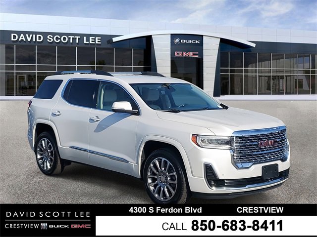 2023 GMC Acadia Denali's photo