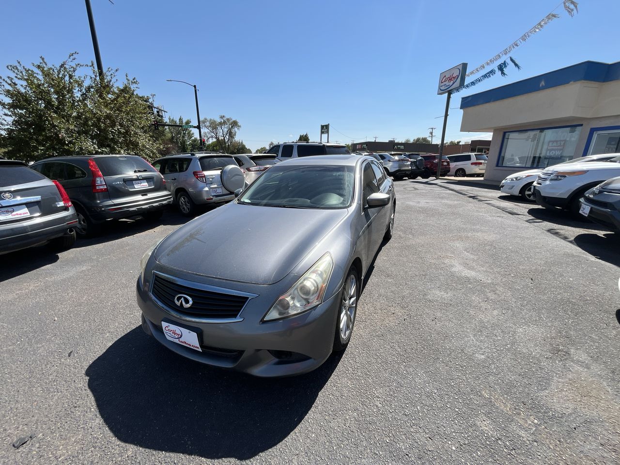 2011 INFINITI G Sedan 37x's photo
