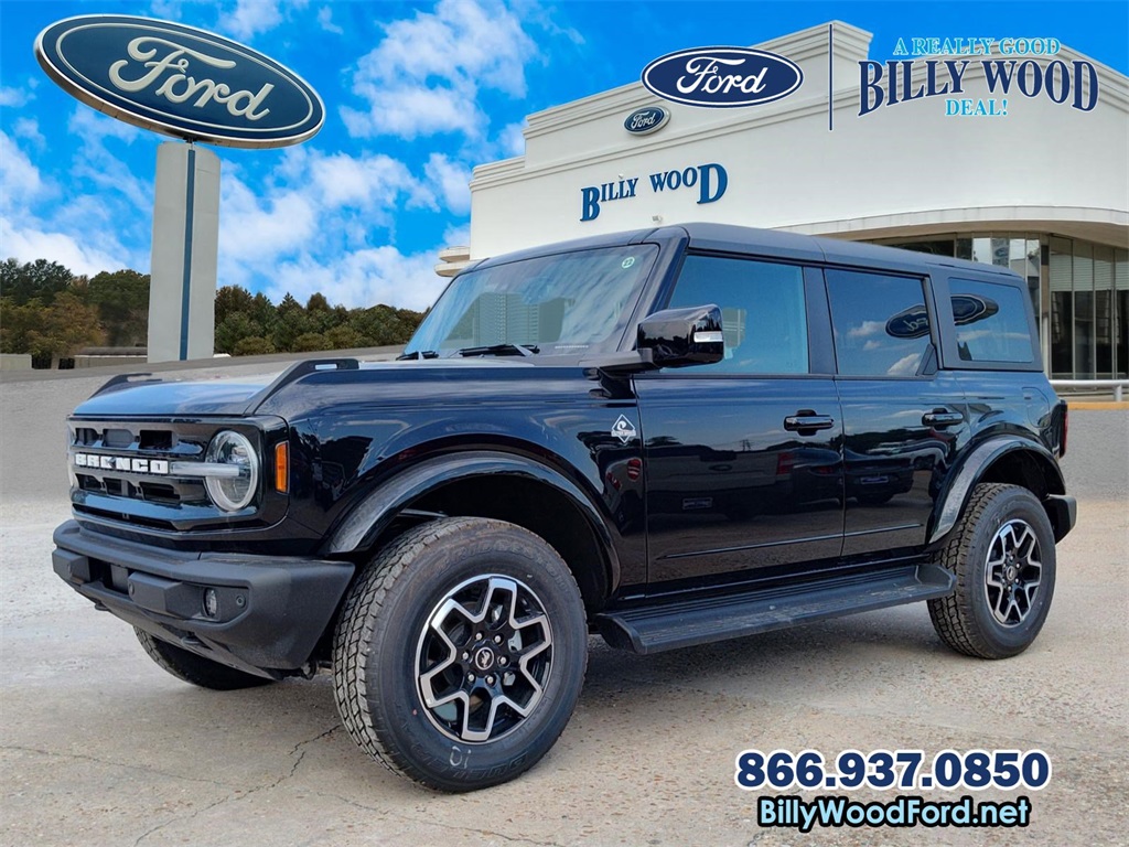 2025 Ford Bronco 4-Door Outer Banks's photo