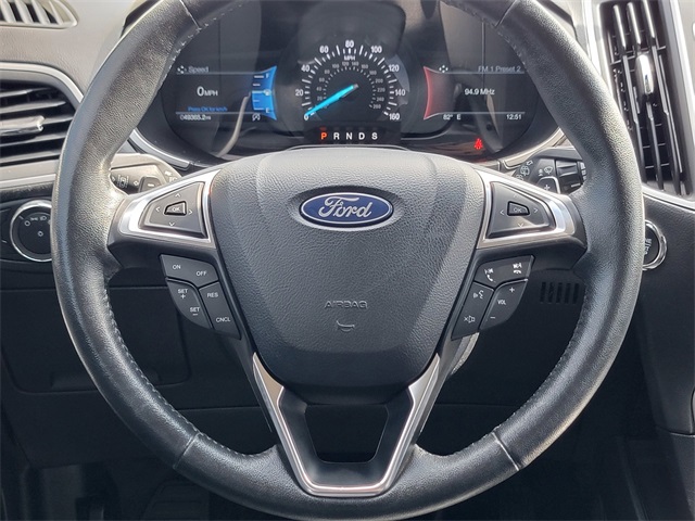 2020 Ford Edge SEL photo 26