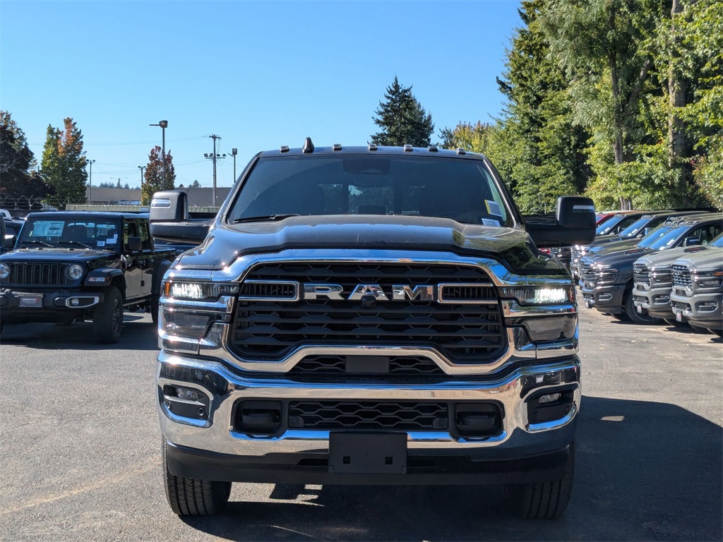 2026 Ram 3500 Tradesman photo 2