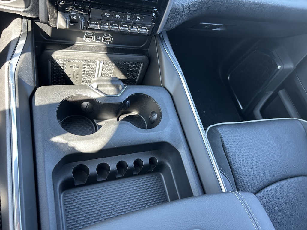 2026 Ram 3500 photo 19