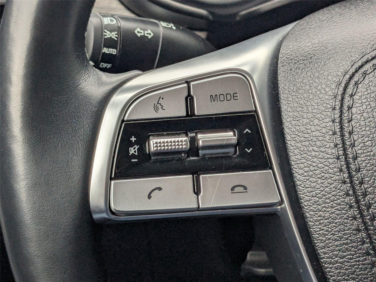 2022 Kia Telluride EX photo 16