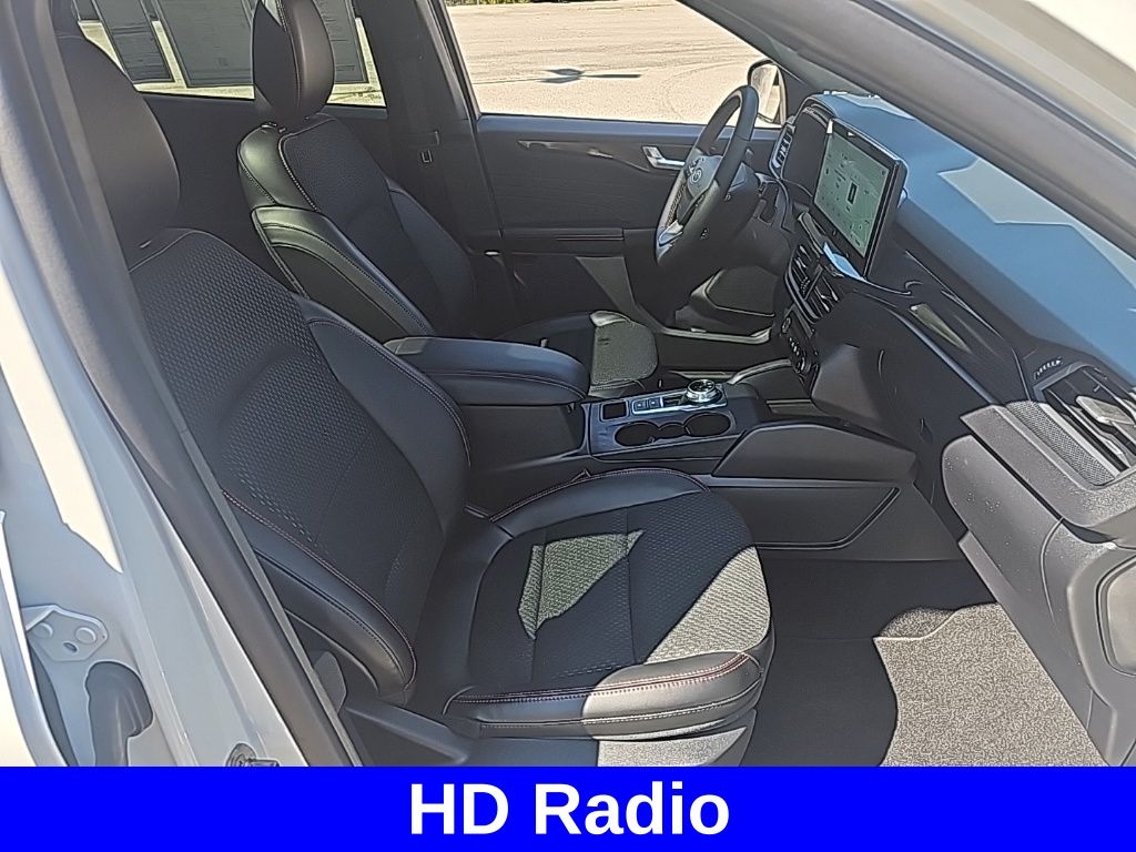 2025 Ford Escape ST-Line Select photo 8