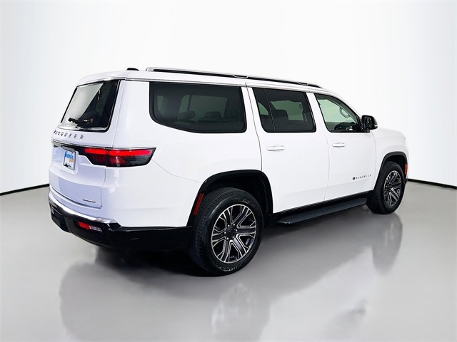 2024 Jeep Wagoneer Series II photo 8