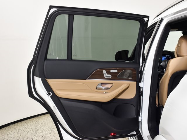 2026 Mercedes Benz GLS 580 4MATIC photo 28