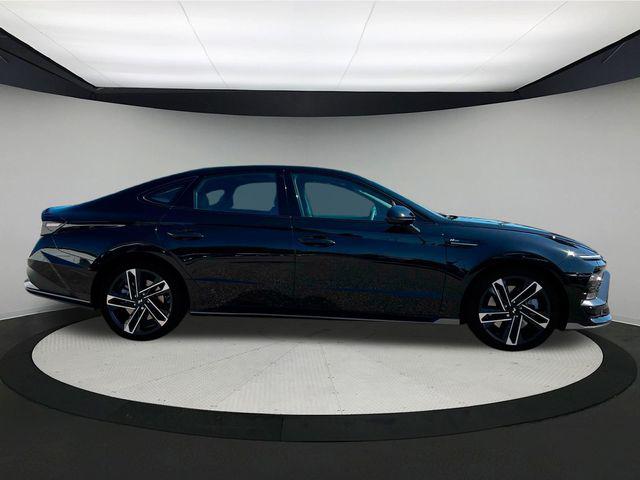 2024 Hyundai Sonata N Line photo 9