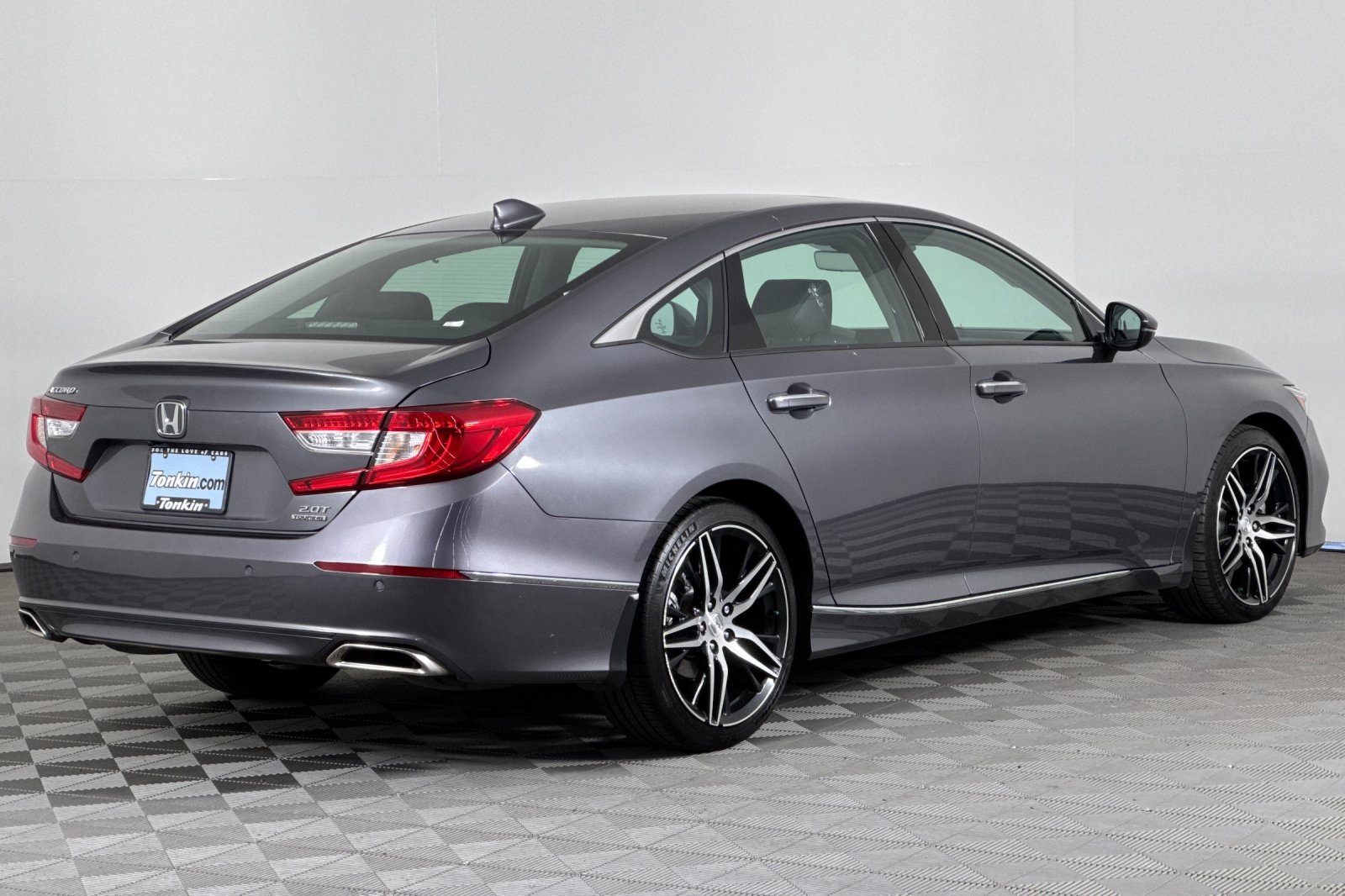 2022 Honda Accord Touring 2.0T photo 4