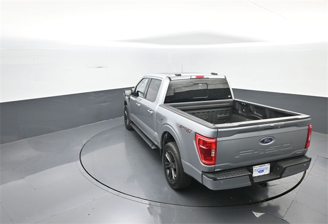 2022 Ford F-150 XLT photo 18