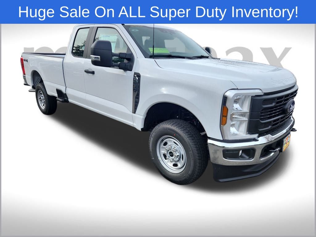 2026 Ford F-350 Super Duty XL's photo