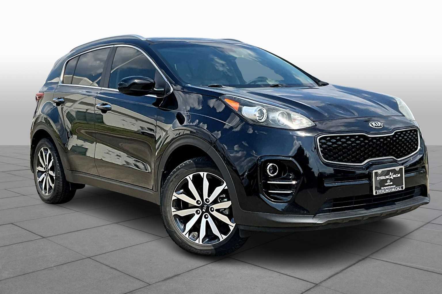2017 Kia Sportage EX photo 2