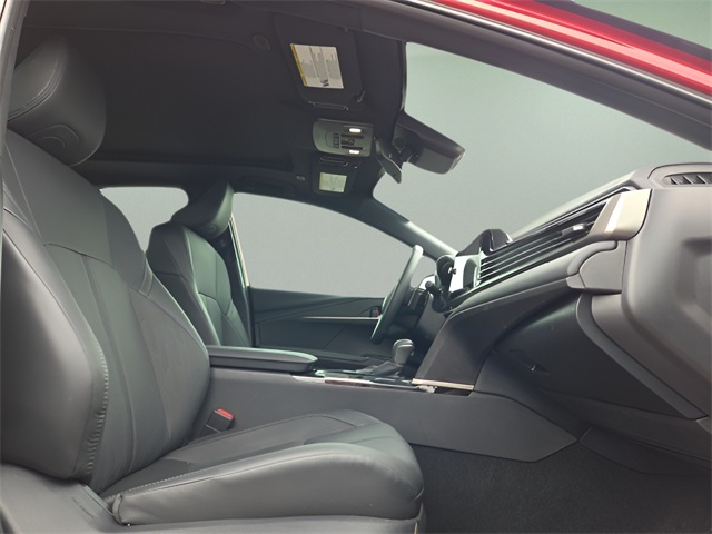 2025 Toyota Camry XSE photo 15