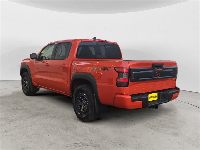 2025 Nissan Frontier Crew Cab PRO-4X photo 3