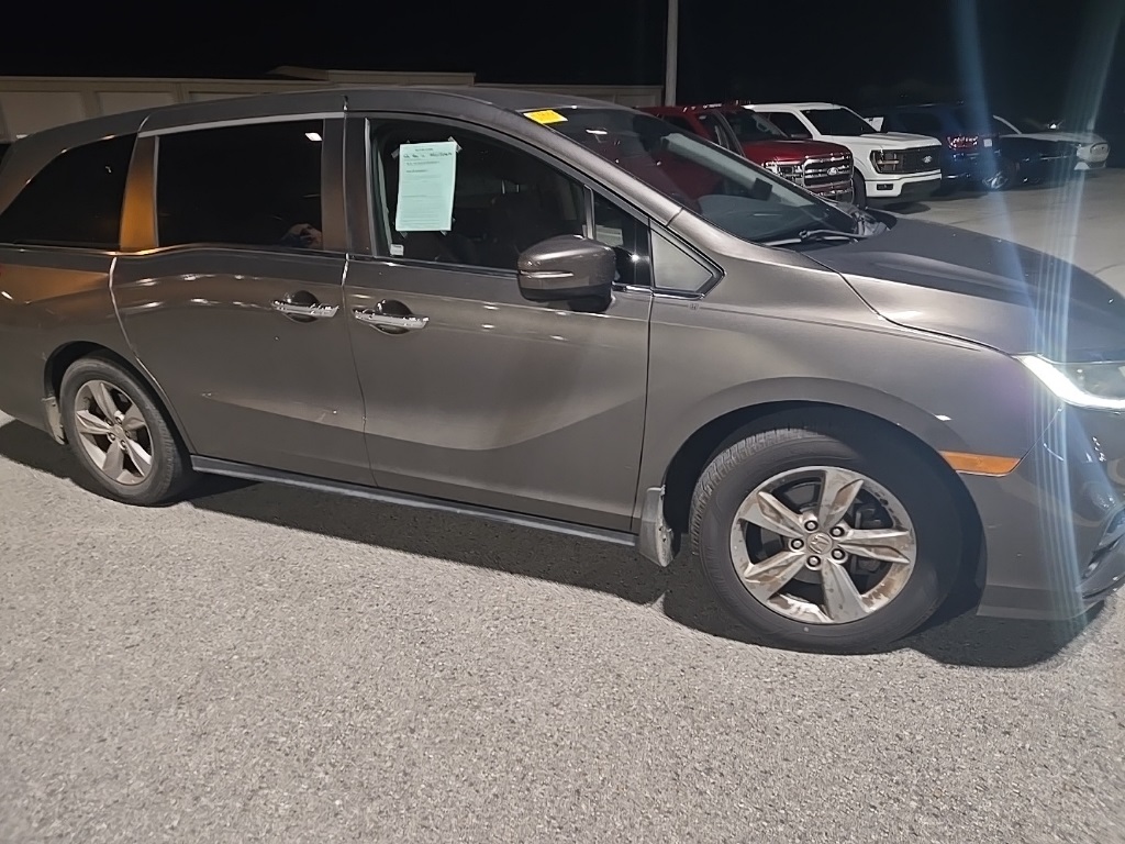 2018 Honda Odyssey EX-L photo 3