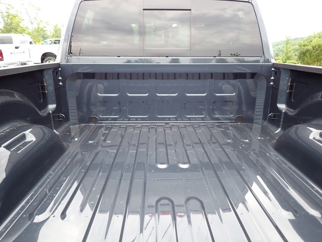 2025 Ram 2500 Tradesman photo 5