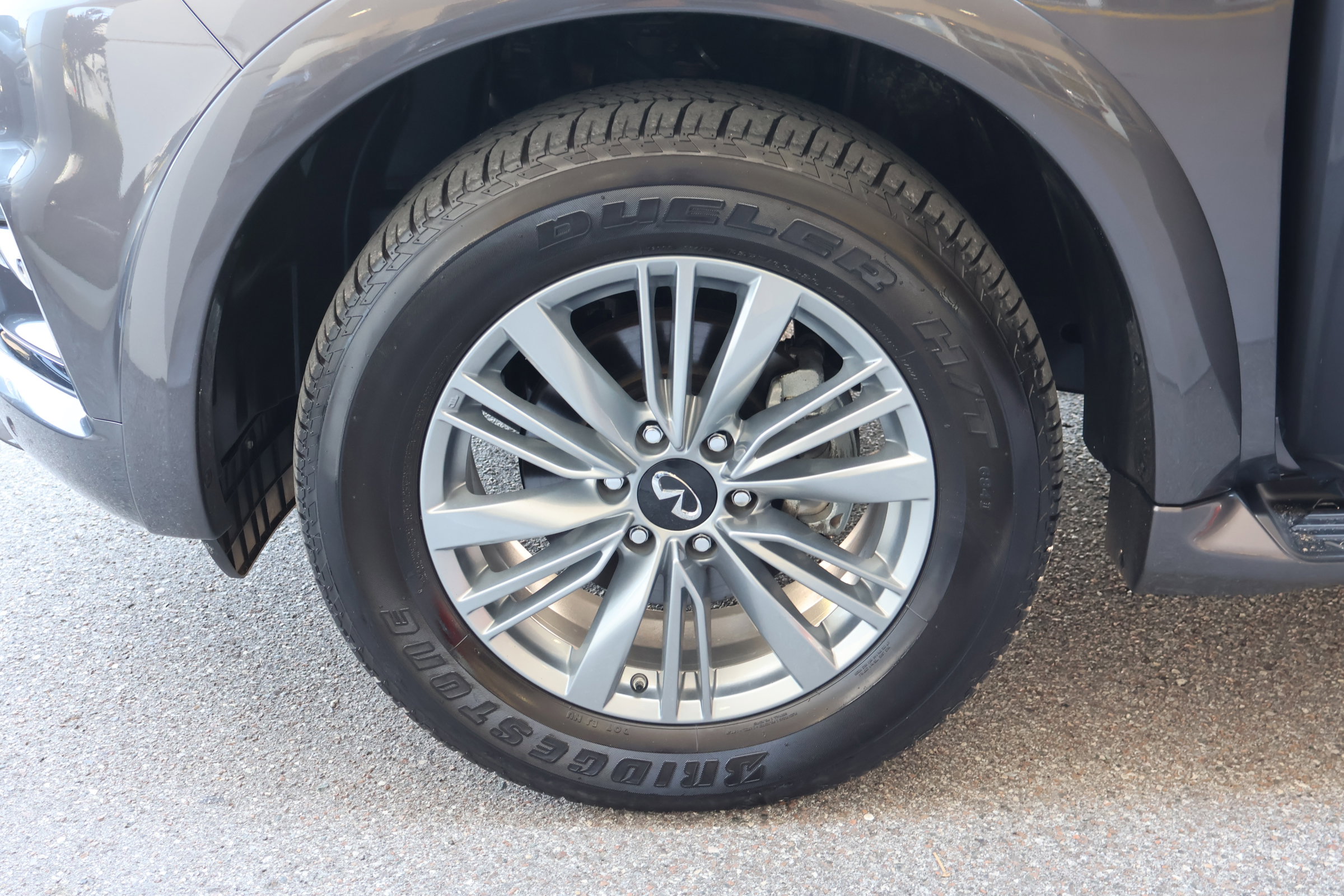 2024 Infiniti QX80 Luxe photo 12