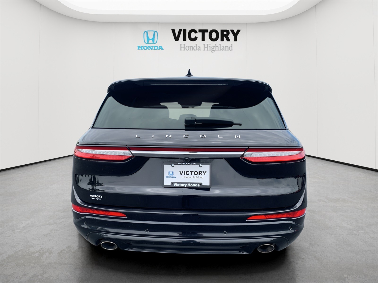 2023 Lincoln Corsair Grand Touring photo 3