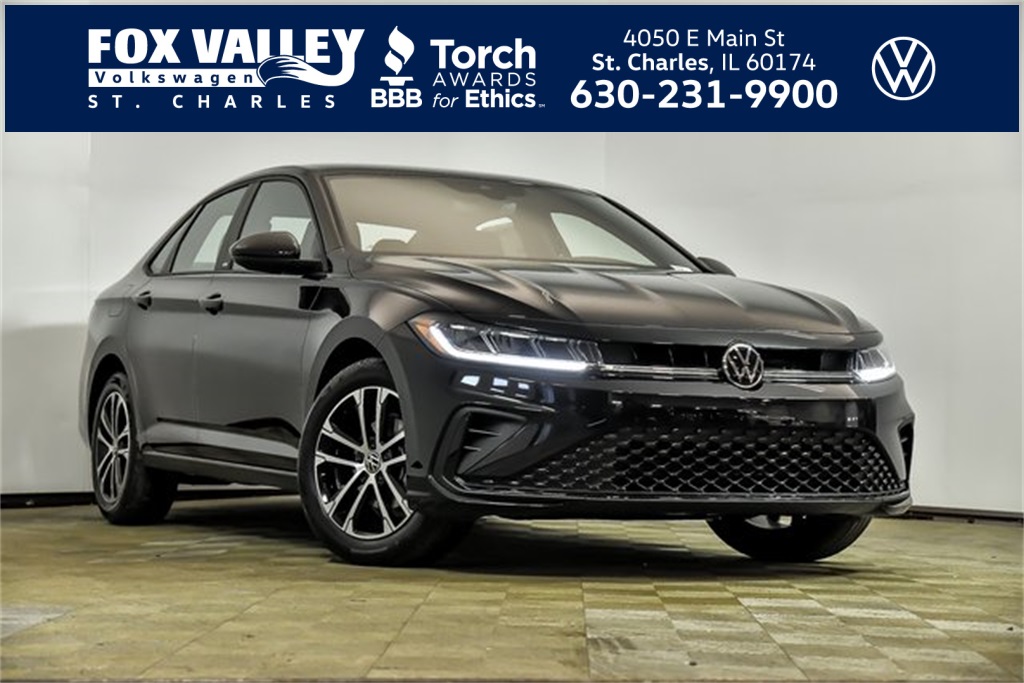 2025 Volkswagen Jetta Sport's photo