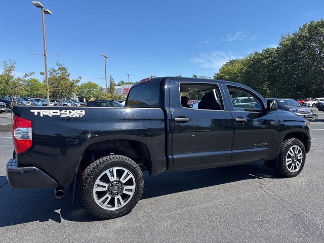 2020 Toyota Tundra SR5 Grade photo 3