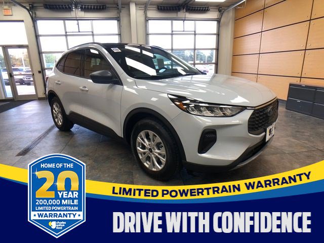 2026 Ford Escape Active photo 2