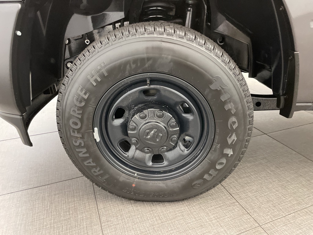 2025 Ram 2500 Tradesman photo 4
