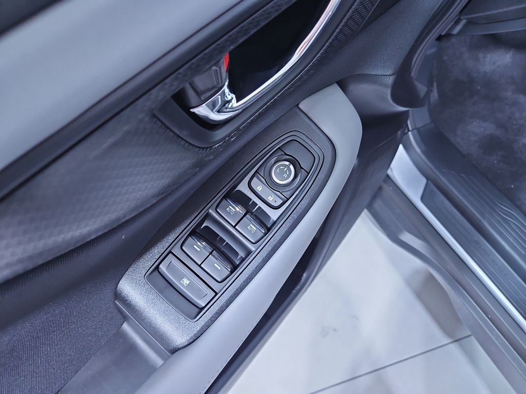 2025 Subaru Outback Premium photo 11