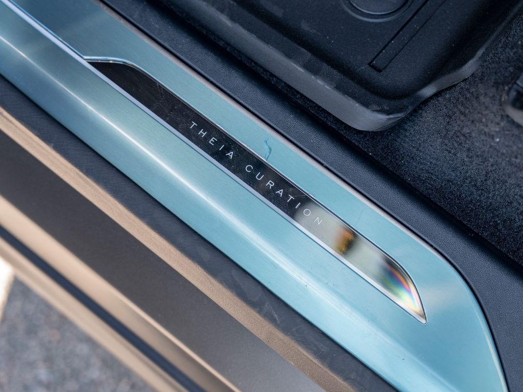 2025 Land Rover Range Rover Sport photo 15
